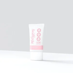 Protector Solar Facial con Color 50 SPF